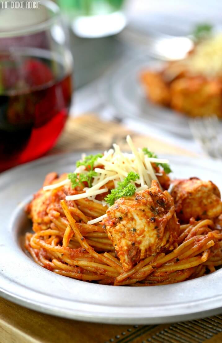 One Pot Chicken Parmesan Pasta Recipe