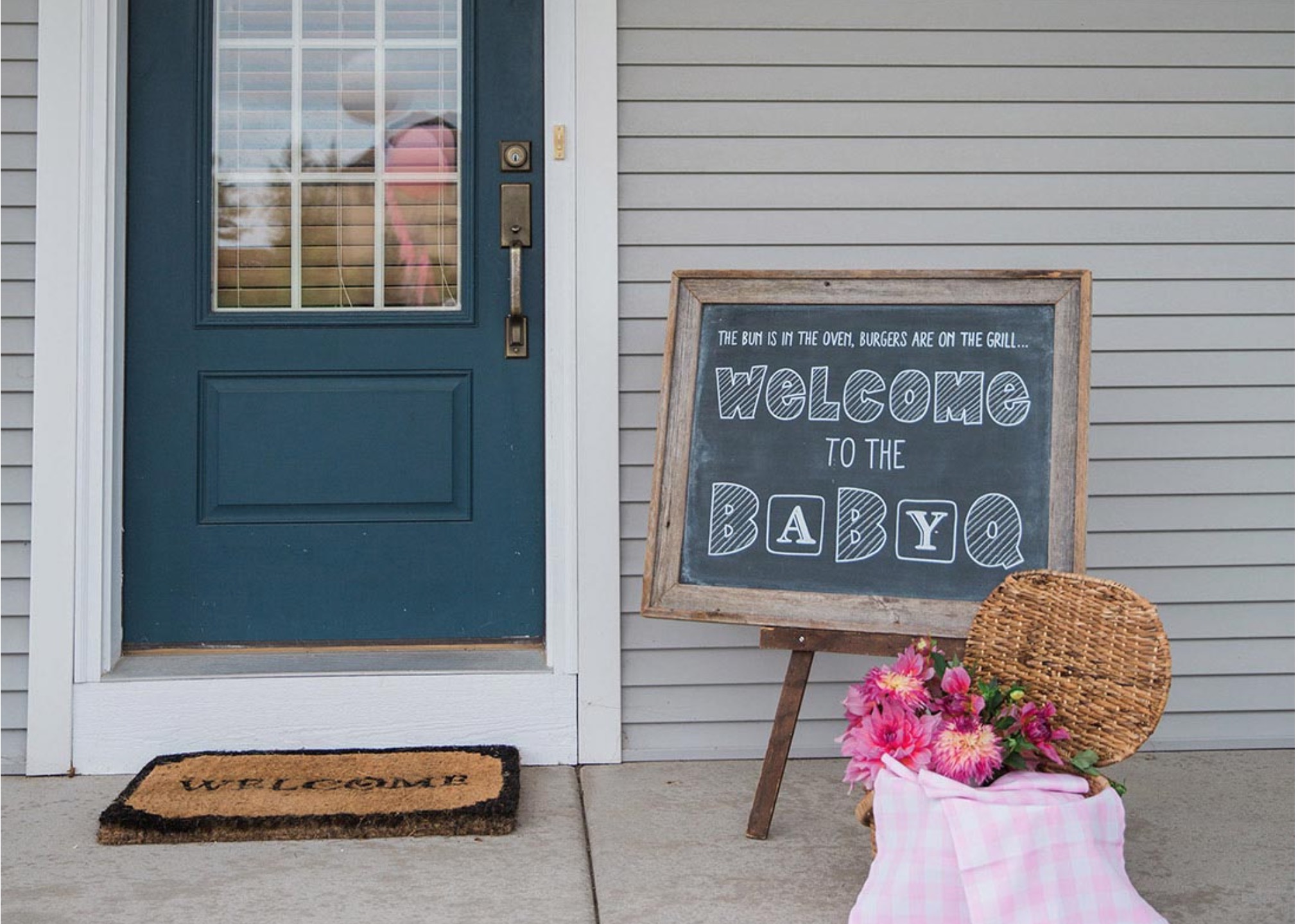 BabyQ Chalkboard Welcome Sign