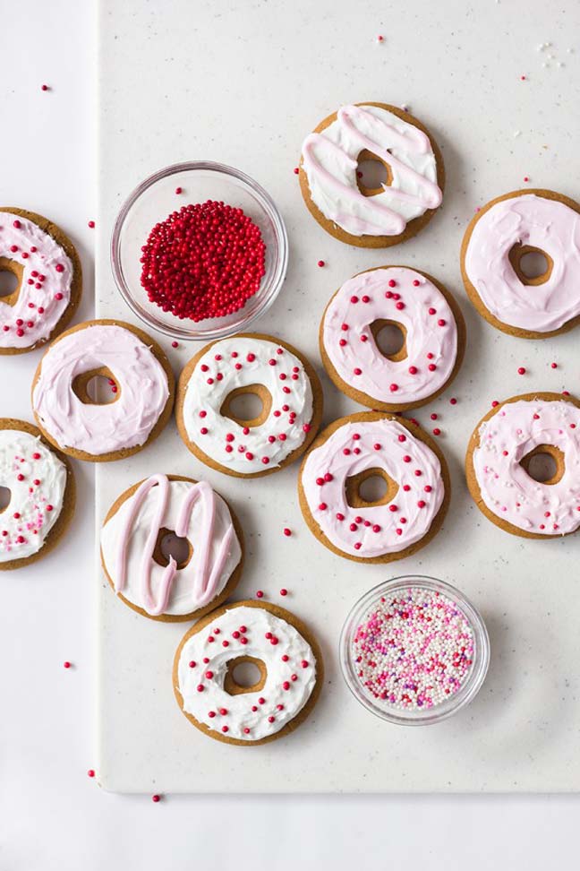 Gingerbread Donut Cookies