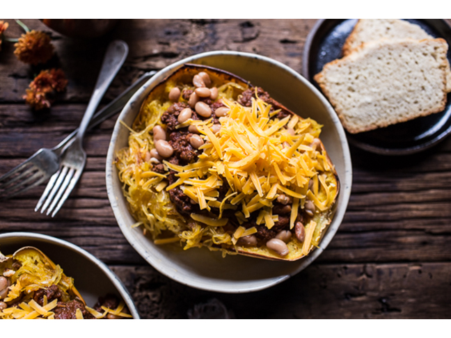 Chilli-Stuffed Spaghetti Squash