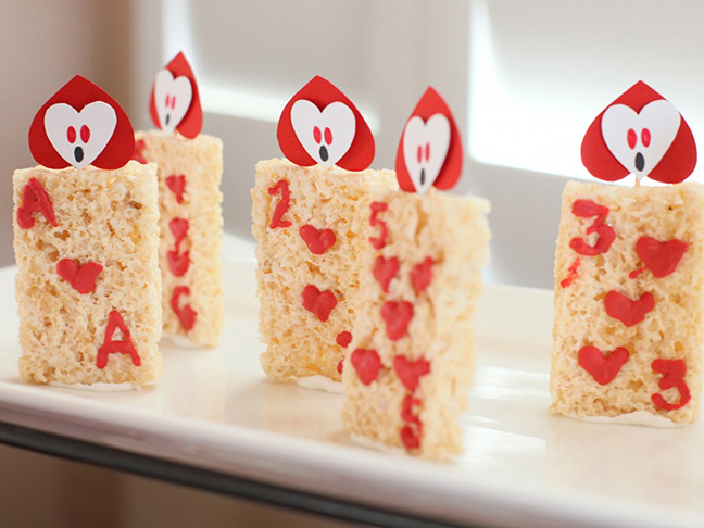 Make edible Rice Krispies Card Soldiers