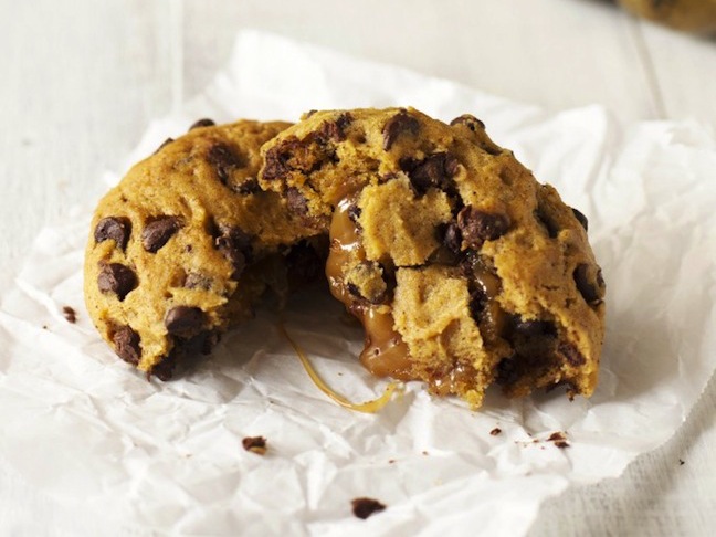 Caramel Stuffed Pumpkin Chocolate Chip Cookies