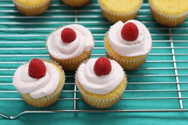 Lower Sugar Vanilla Cupcakes