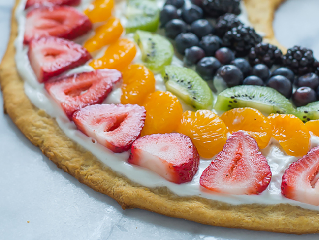 Rainbow Fruit Pizza