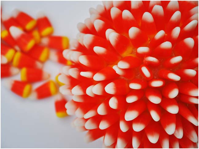 Halloween DIY: Candy Cornballs