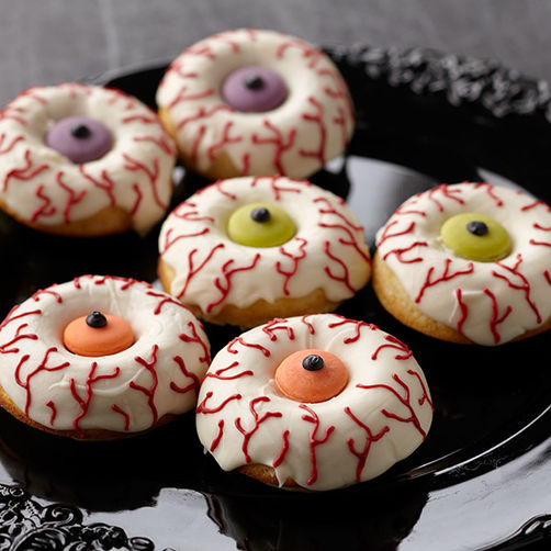 Eye Scare You Halloween Doughnuts