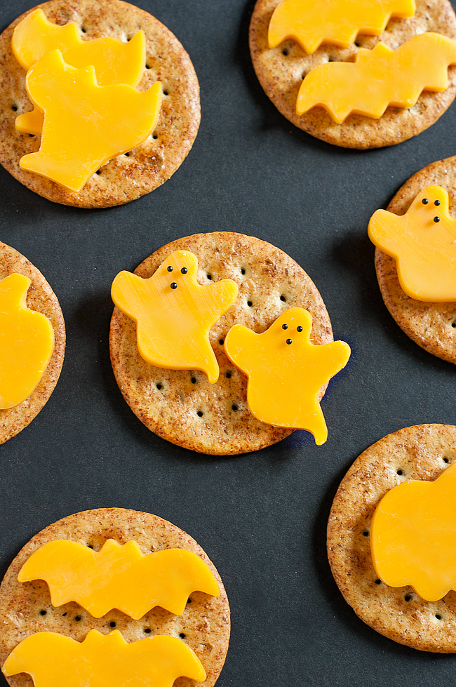  Lunch Box Halloween Cheese and Crackers 