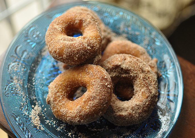 Cinnamon Sugar Pumpkin Spice Doughnuts