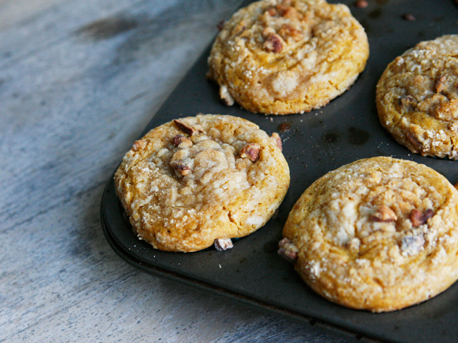 Pumpkin Streusel Muffins