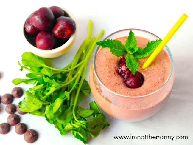 Dark Chocolate & Cherry Green Smoothie