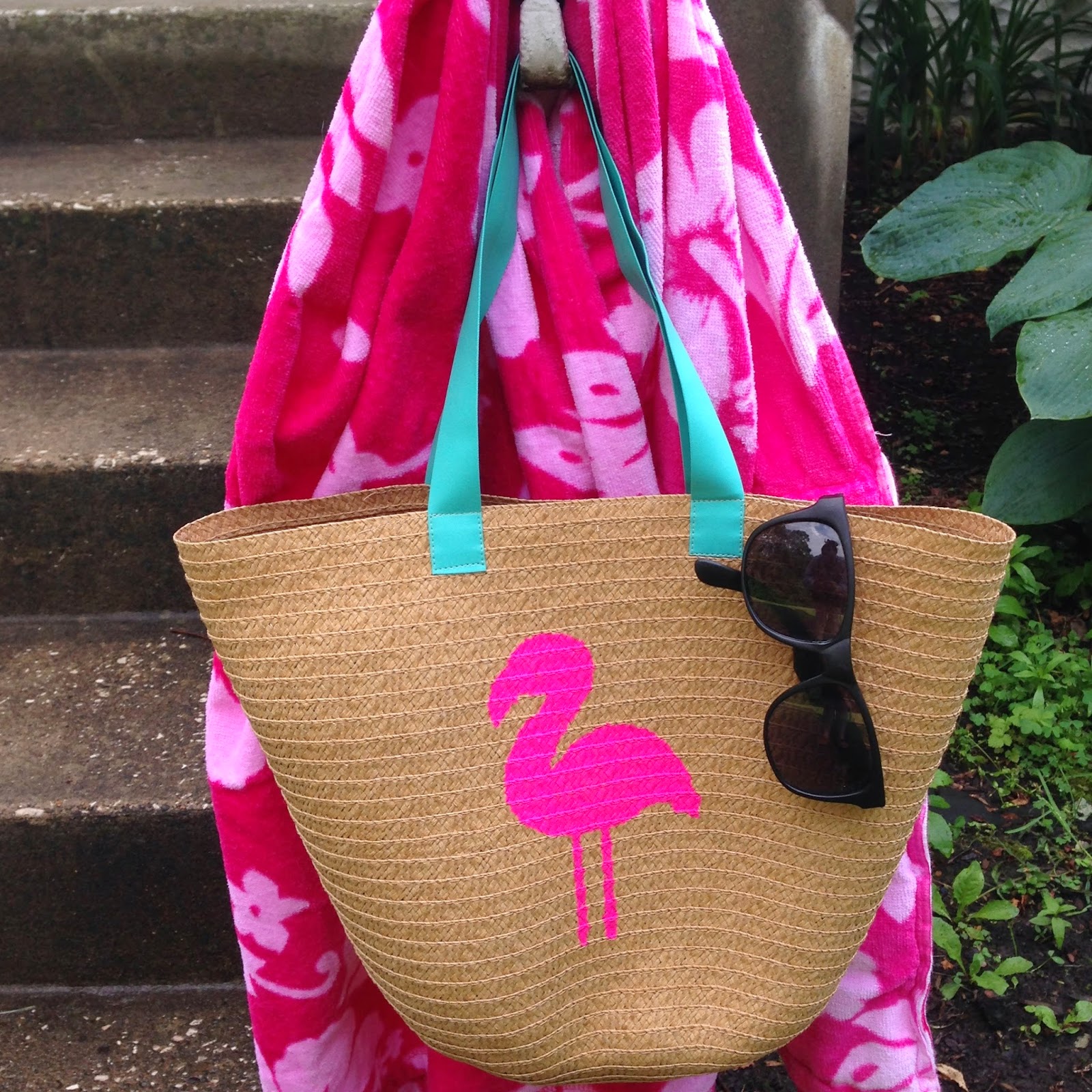 DIY Flamingo Tote